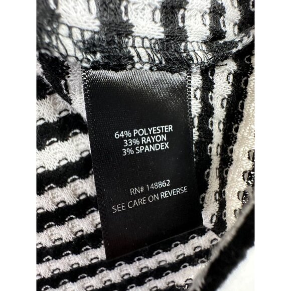 Torrid‎ Striped Long Sleeve Shirt size 3X Black/White - Picture 3 of 6